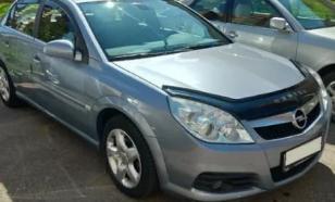 Дефлектор капота (мухобойка) Opel Vectra C с 2006 г.в. Ресталинг (Опель Вектра) Вип Тюнинг